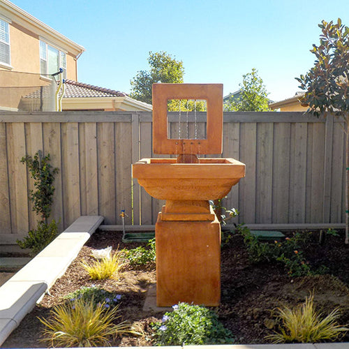Giannini’s Garden Ornaments  Contempo Square Fountain - Tall