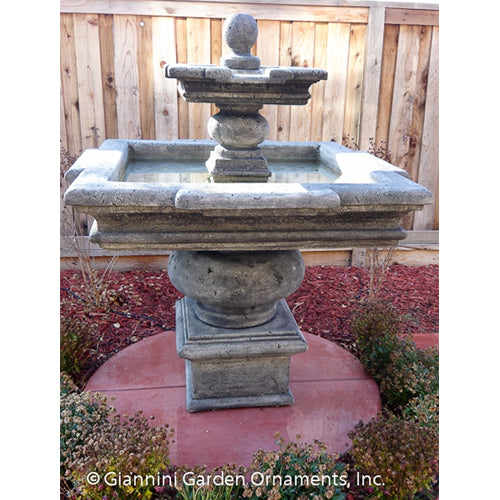 Giannini’s Garden Ornaments Fontana Quadra Outdoor Water Fountain